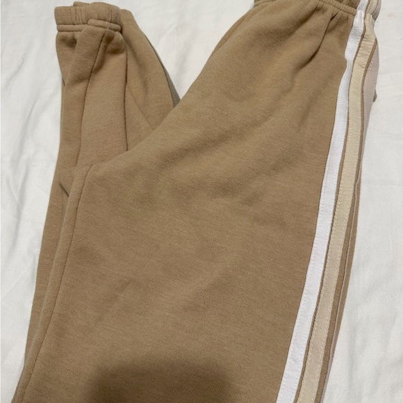 Aviator Nation Sand/White 5 Stripe - Picture 3 of 6